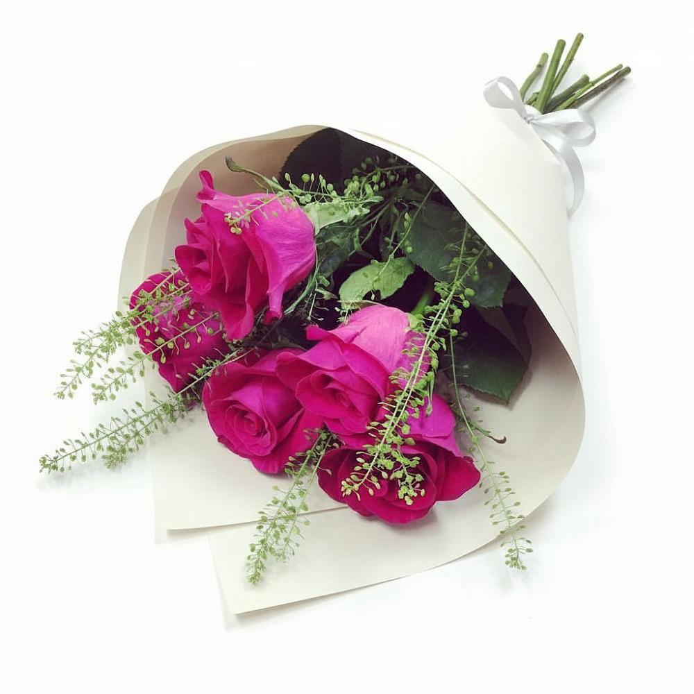 Букет цветов из: Розы в Первомайском Томской области