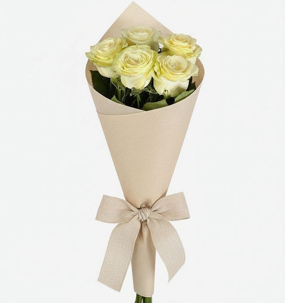 Букет цветов из: Розы в Первомайском Томской области