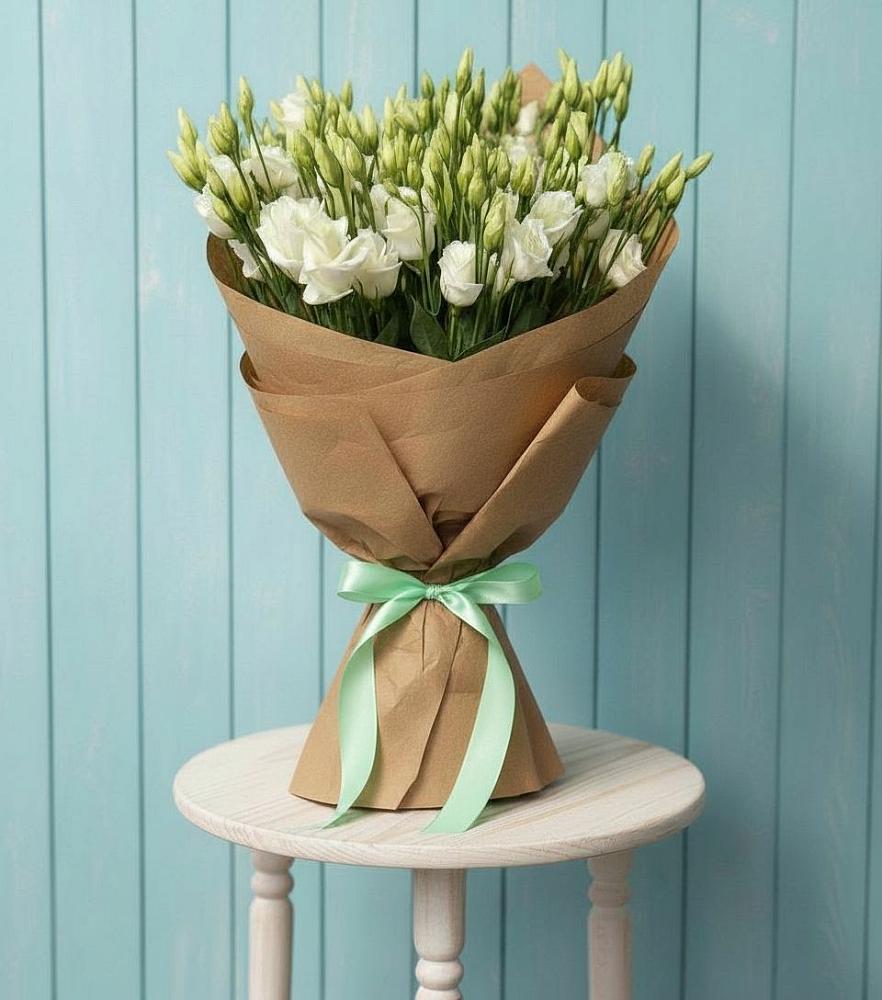 Букет цветов из: Лизиантусы в Первомайском Томской области