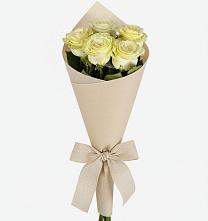 Букет цветов из:  Розы в Первомайском Томской области