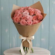 Букет цветов из:  Розы в Первомайском Томской области