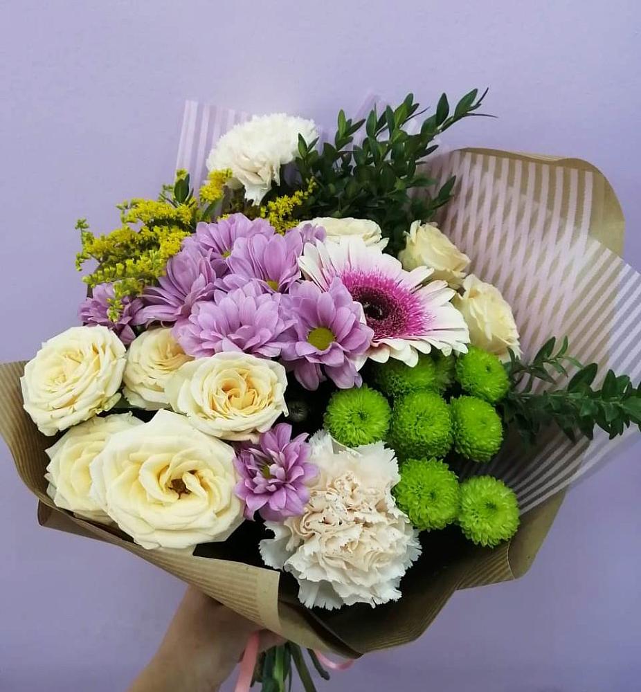 Букет цветов из: Хризантемы, Розы, Гвоздики и Герберы в Первомайском Томской области