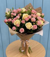 Букет цветов из:  Розы в Первомайском Томской области