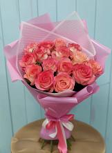 Букет 15 Розовых роз Равель в Первомайском Томской области
