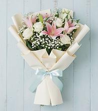Букет цветов из:  Лилии в Первомайском Томской области