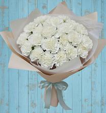 Букет цветов из:  Гвоздики в Первомайском Томской области
