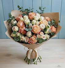 Букет цветов из:  Альстромерии и Розы #REPLACE_PRED# Первомайском Томской области